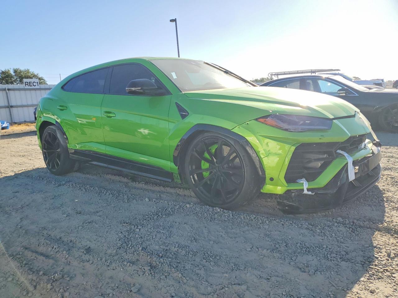 2021 Lamborghini Urus - Image 4