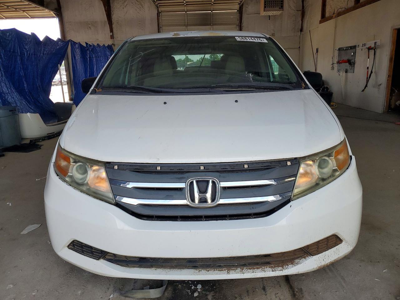 2011 Honda Odyssey Lx - Image 5