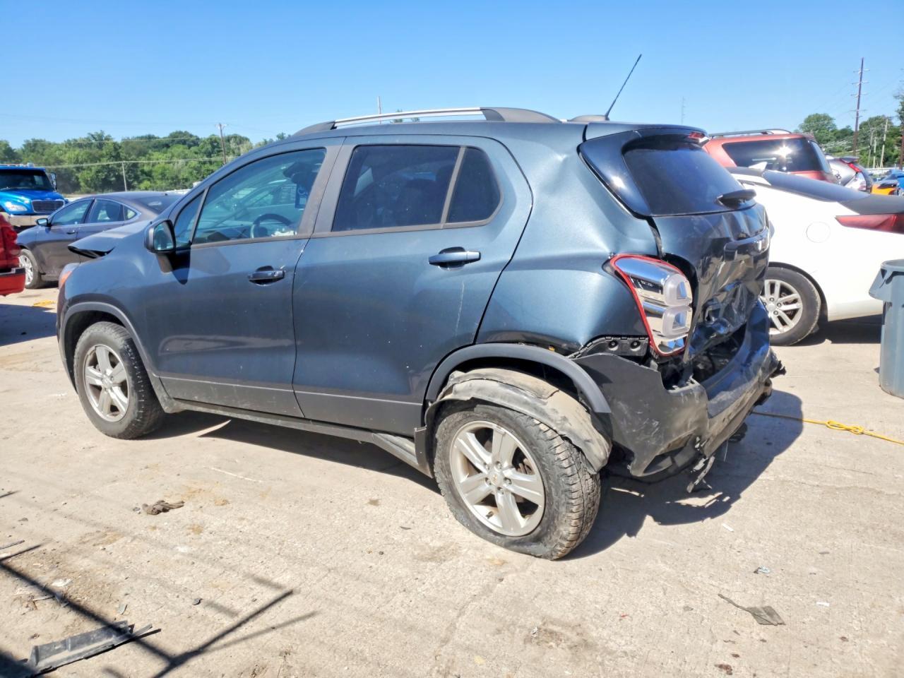 2021 Chevrolet Trax 1Lt - Фото 2