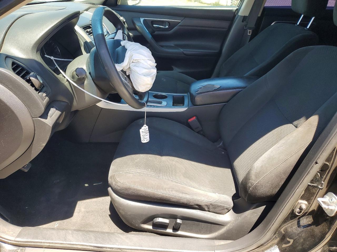 2015 Nissan Altima 2.5 S - Image 7