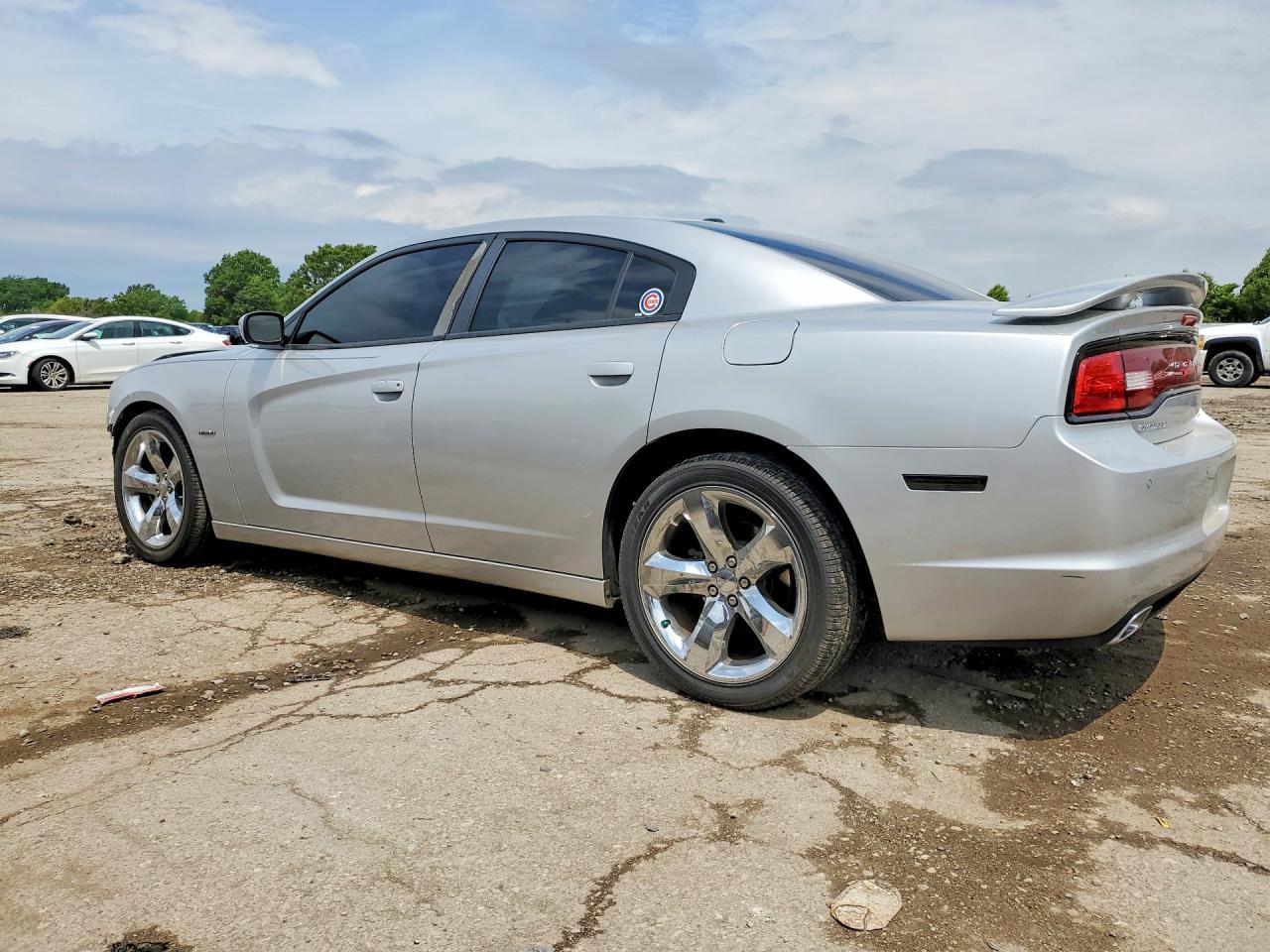 2012 Dodge Charger R - Image 2