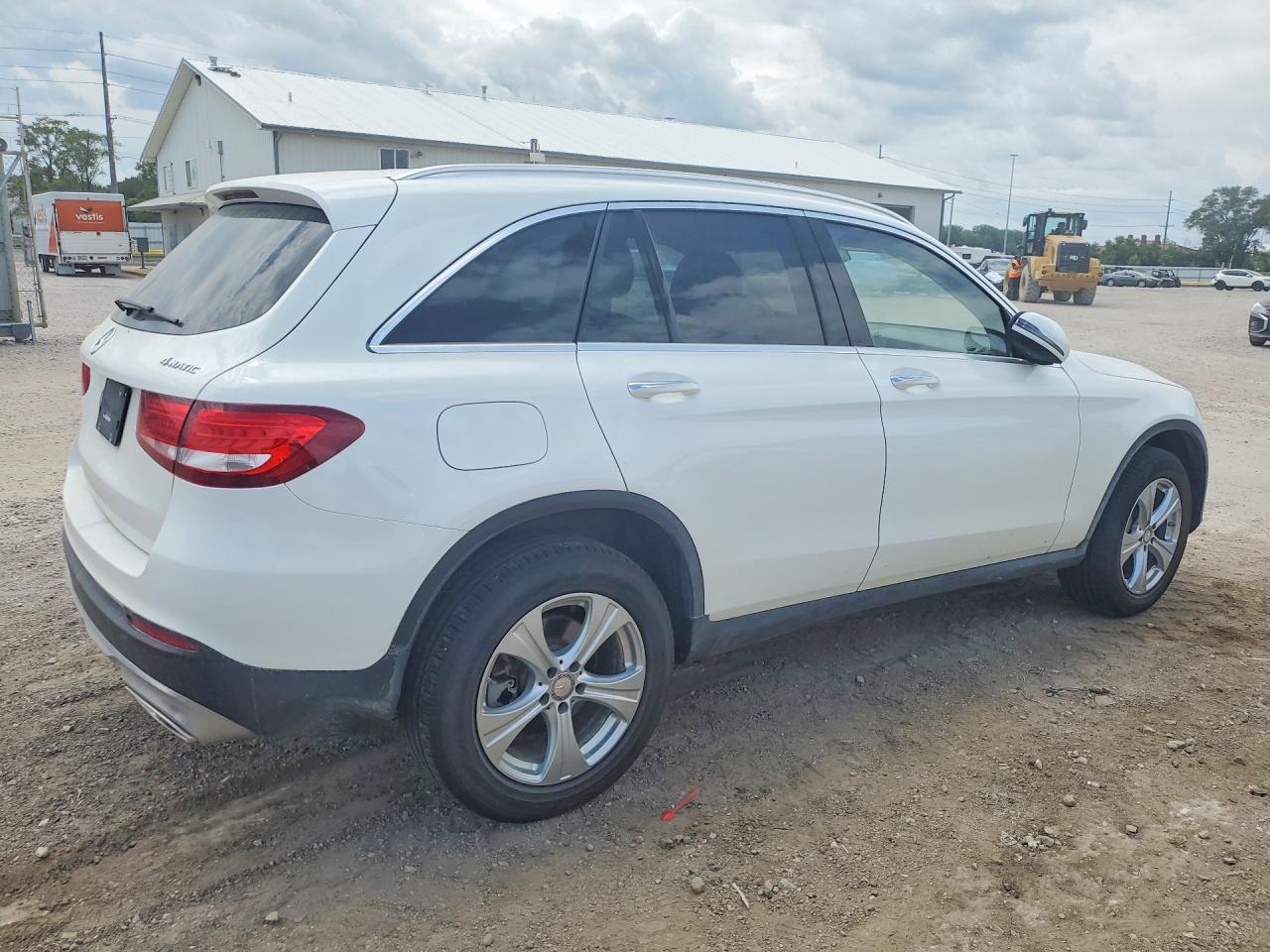 2016 Mercedes-Benz Glc 300 4Matic - Фото 3