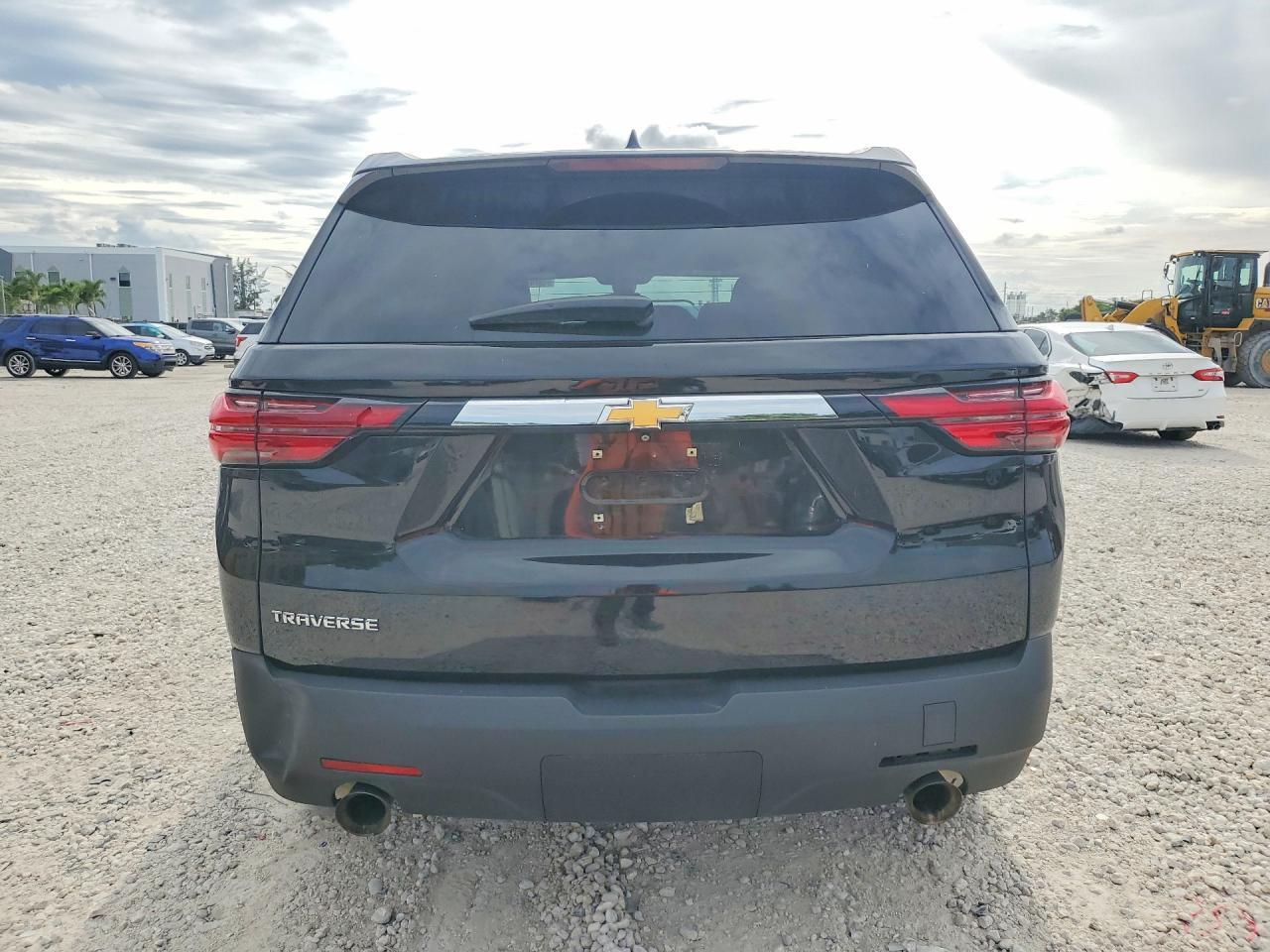 2023 Chevrolet Traverse Ls - Фото 6