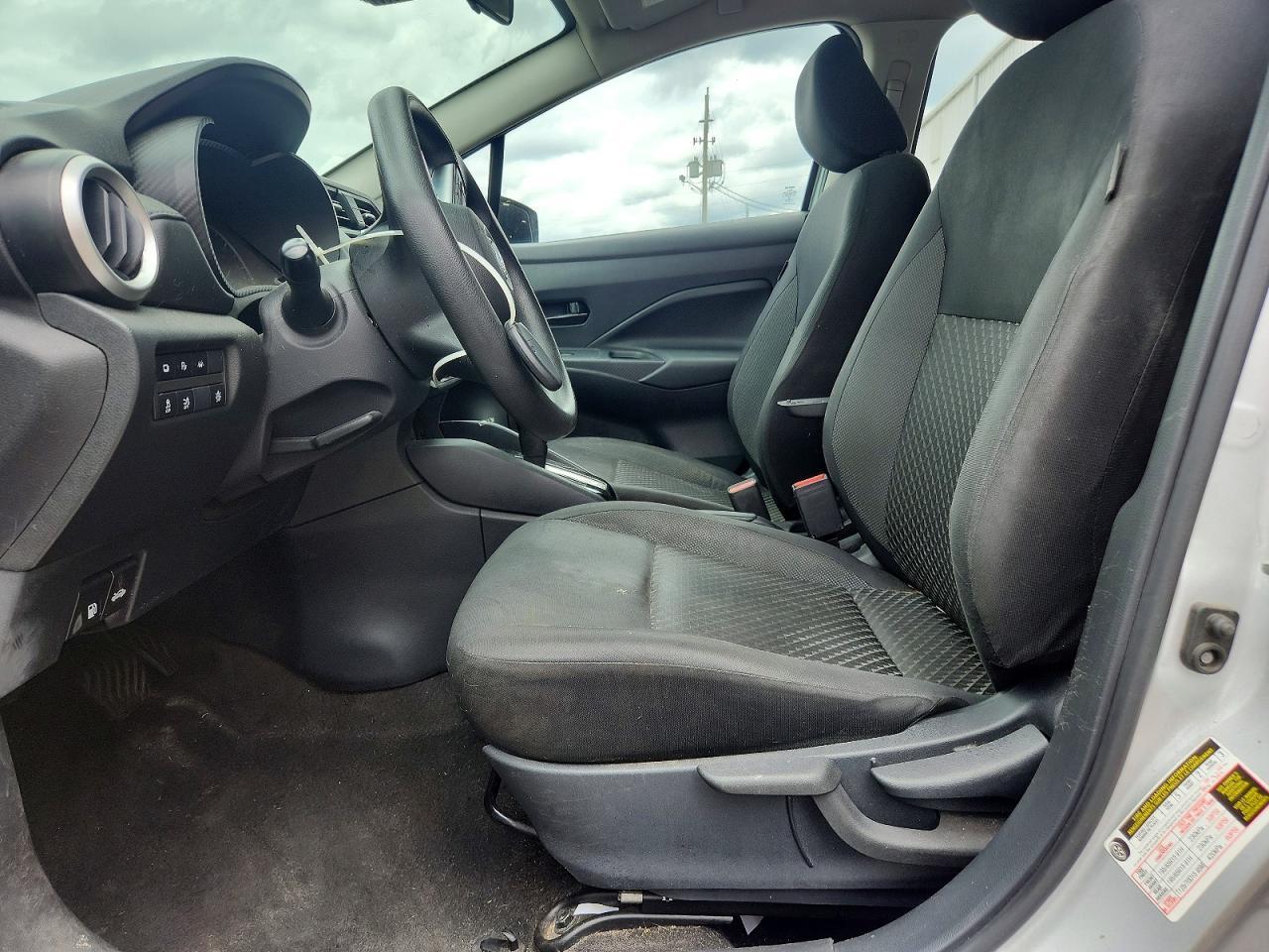 2020 Nissan Versa S - Фото 7