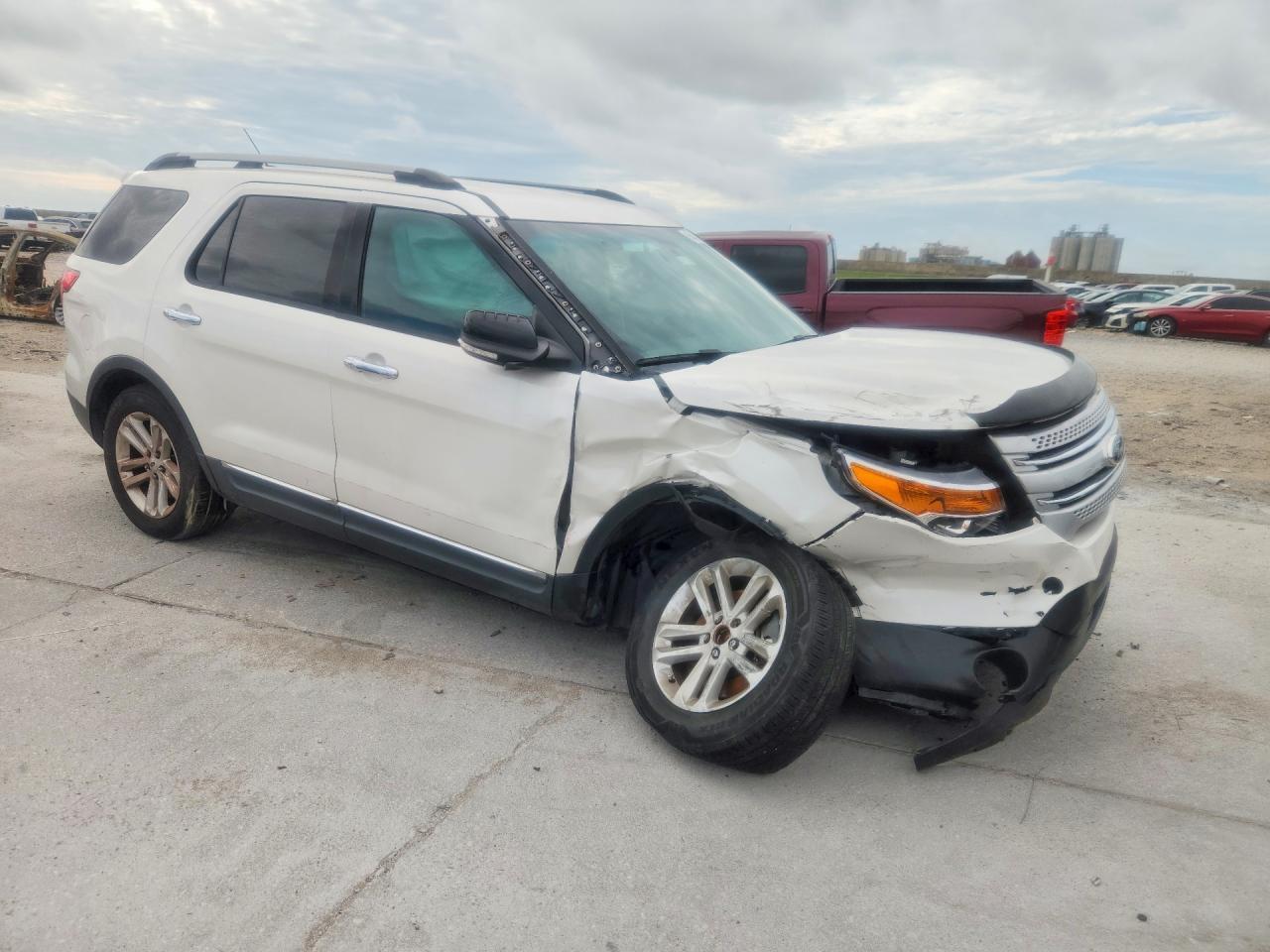 2015 Ford Explorer Xlt - Фото 4
