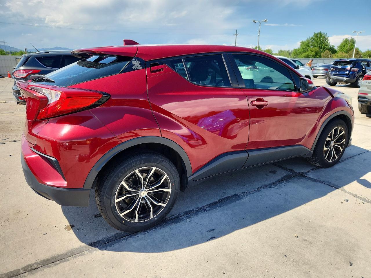 2019 Toyota C-Hr Le - Фото 3