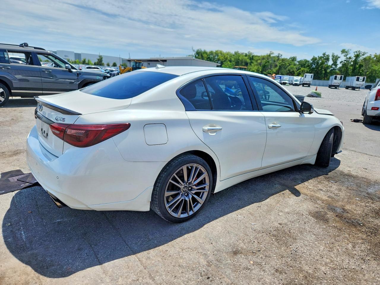 2021 Infiniti Q50 Red Sport 400 - Фото 3