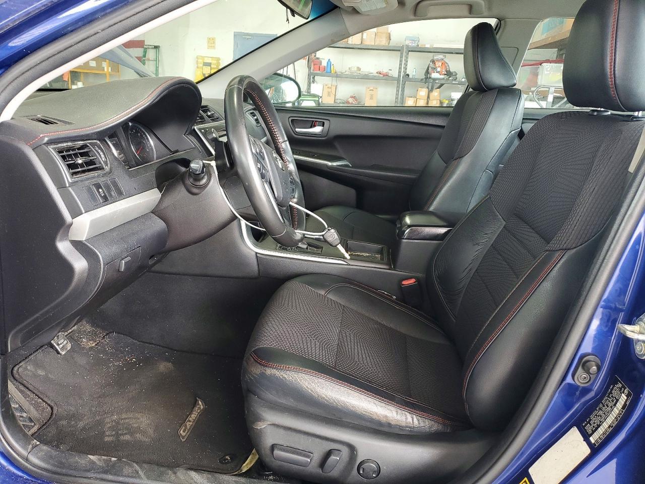 2016 Toyota Camry Se - Фото 7