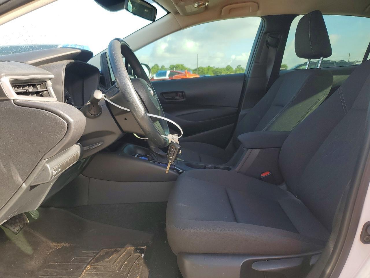 2024 Toyota Corolla Le - Image 7