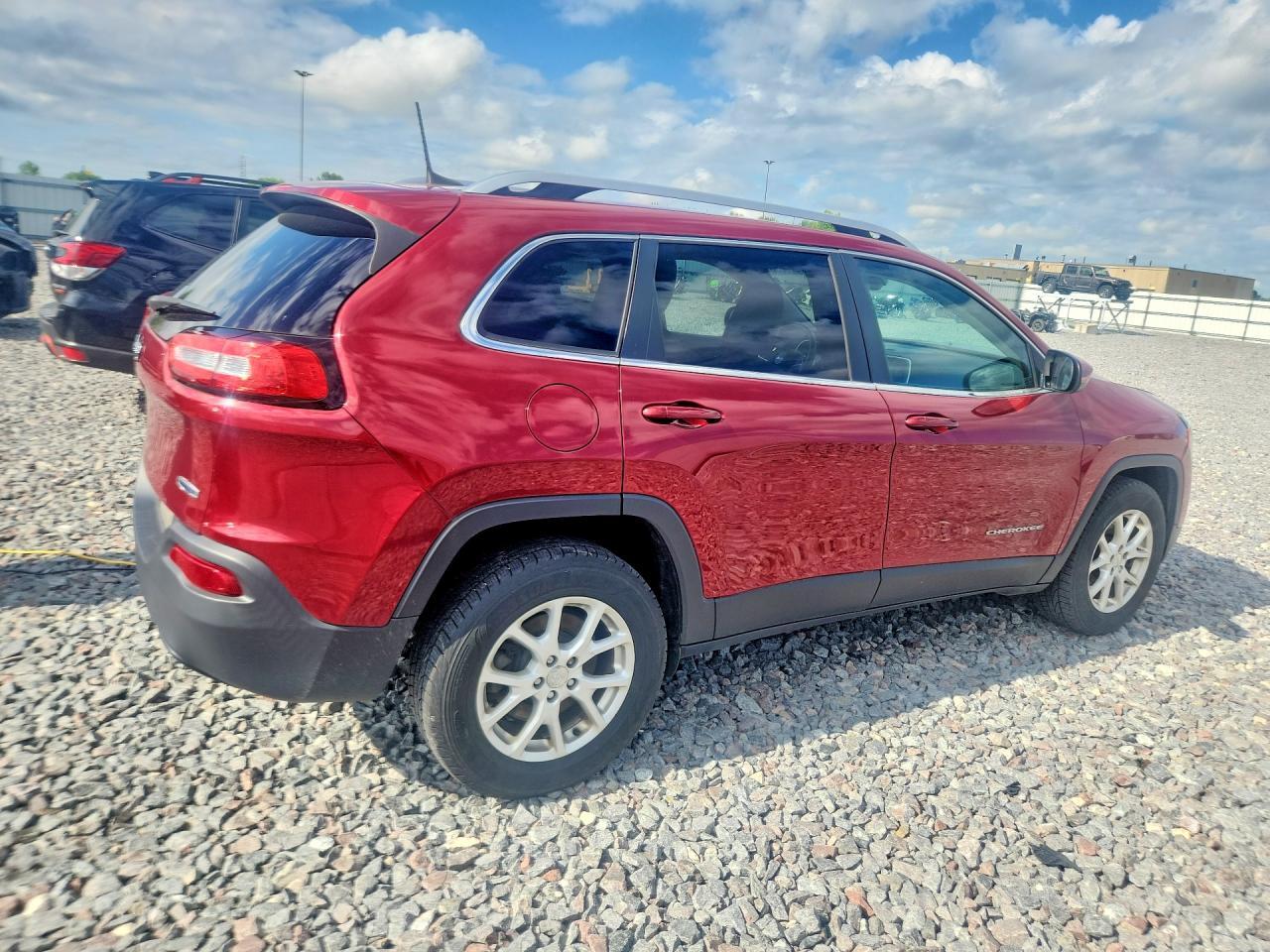 2017 Jeep Cherokee Latitude - Фото 3