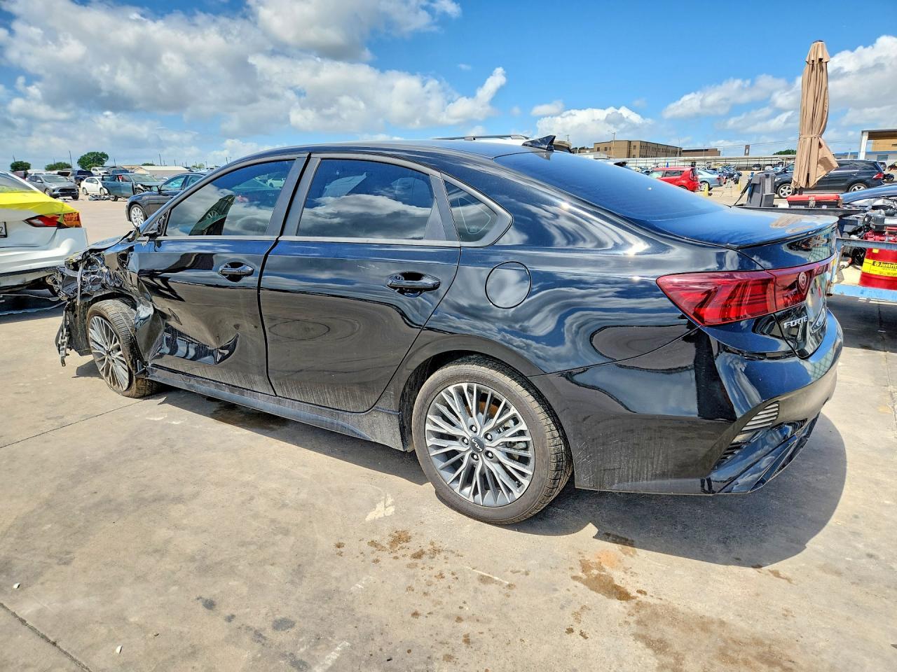 2024 Kia Forte Gt Line - Image 2