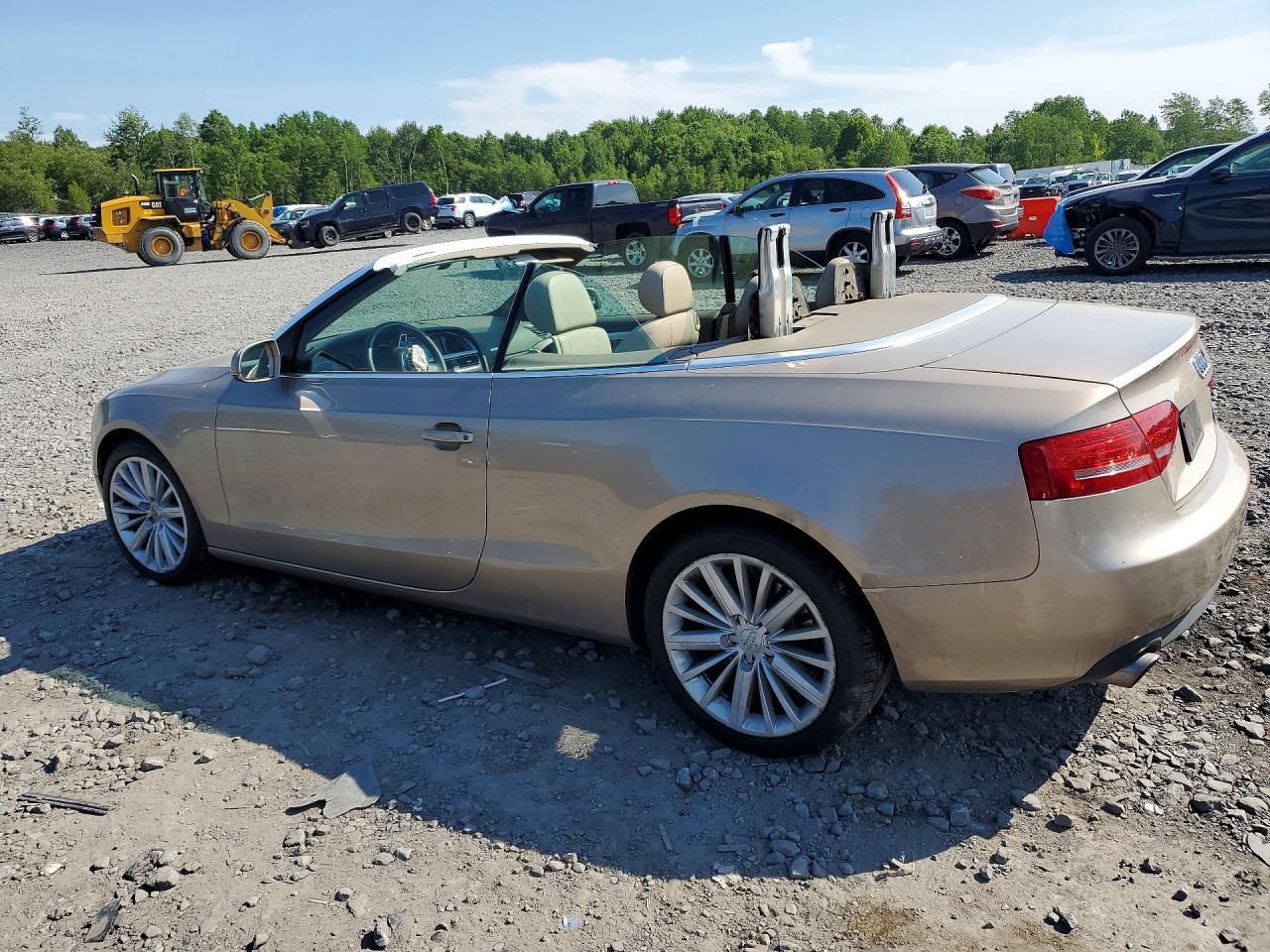 2011 Audi A5 Premium Plus - Image 2