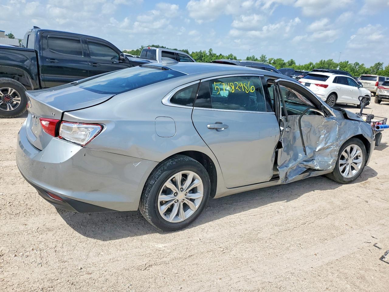 2024 Chevrolet Malibu Lt - Фото 3