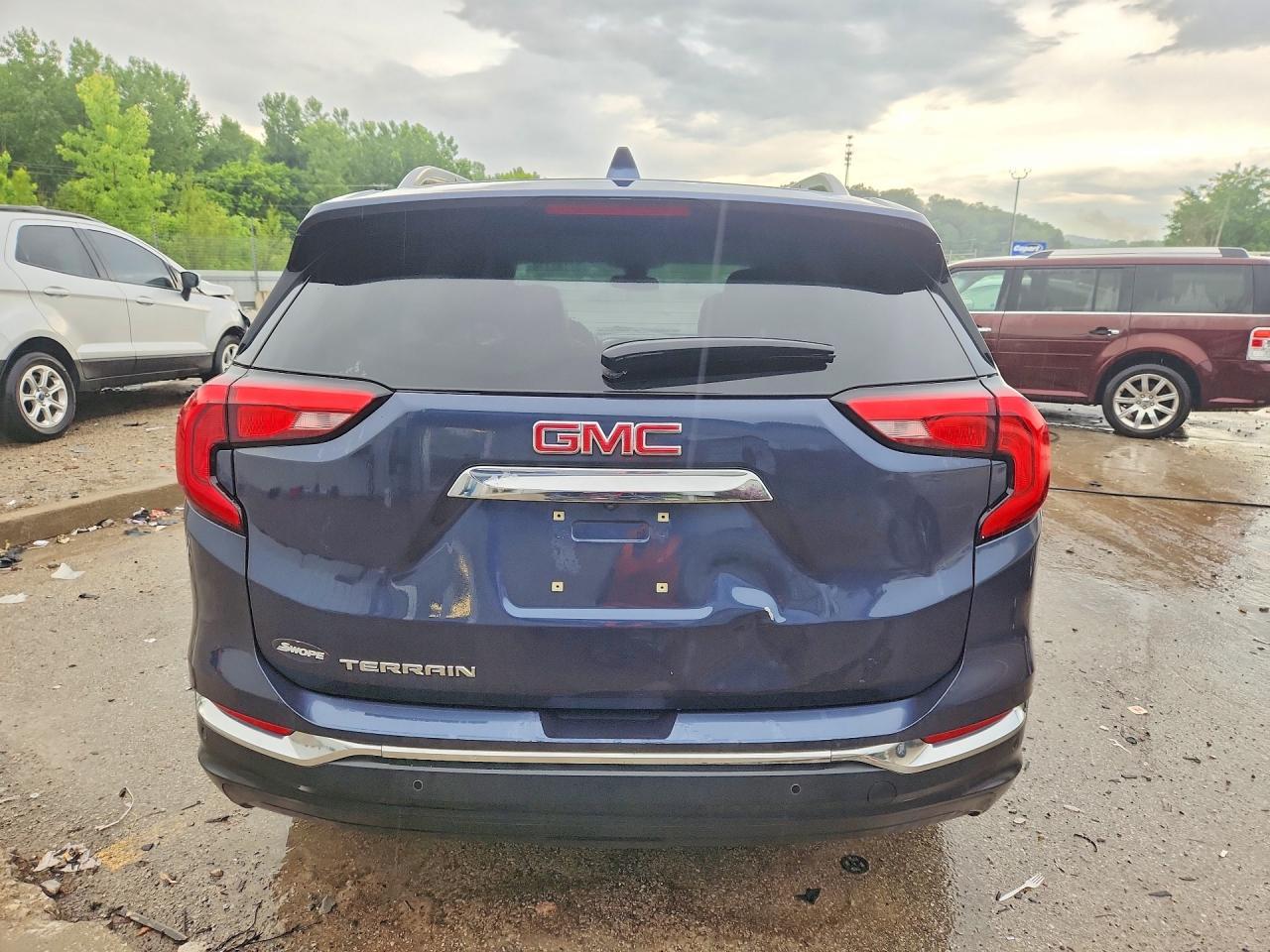 2018 GMC Terrain Slt - Image 6