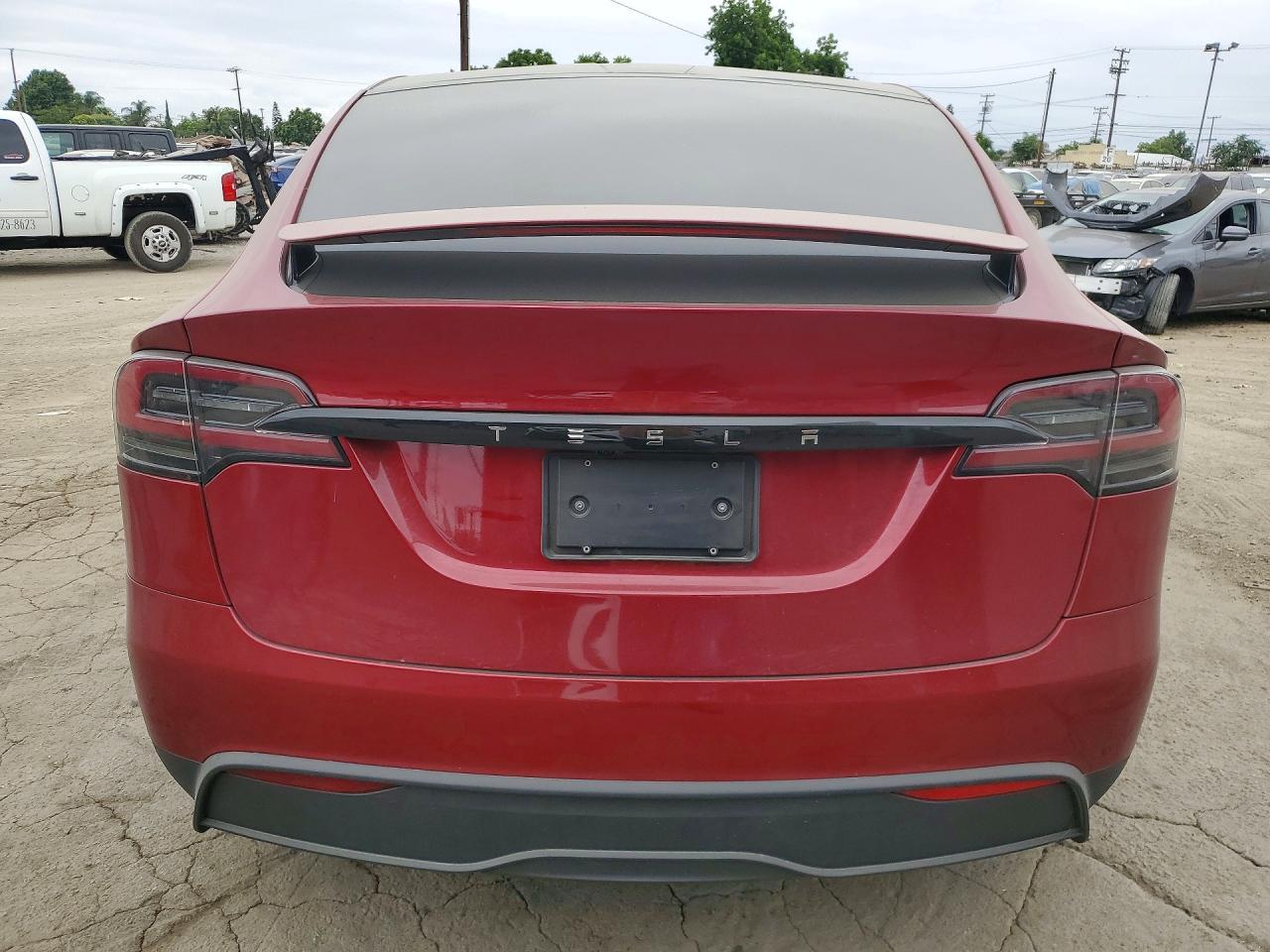 2024 Tesla Model X - Фото 6