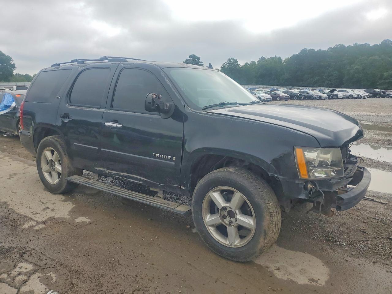 2008 Chevrolet Tahoe C1500 - Фото 4