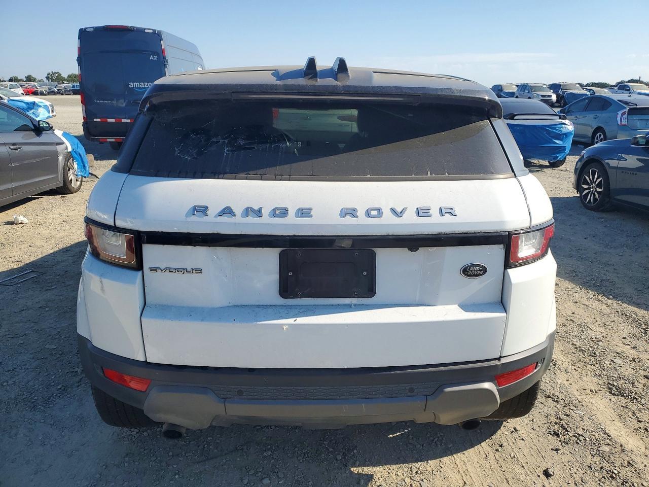 2017 Land Rover Range Rover Evoque Se - Image 6