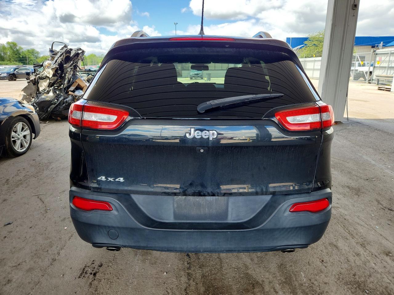 2014 Jeep Cherokee Latitude - Image 6