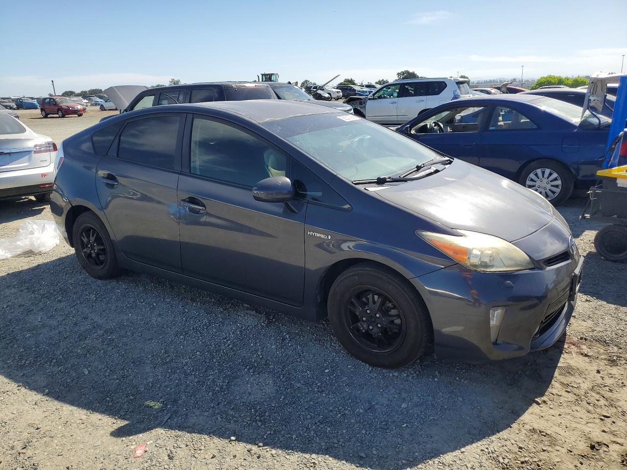 2013 Toyota Prius Five - Фото 4