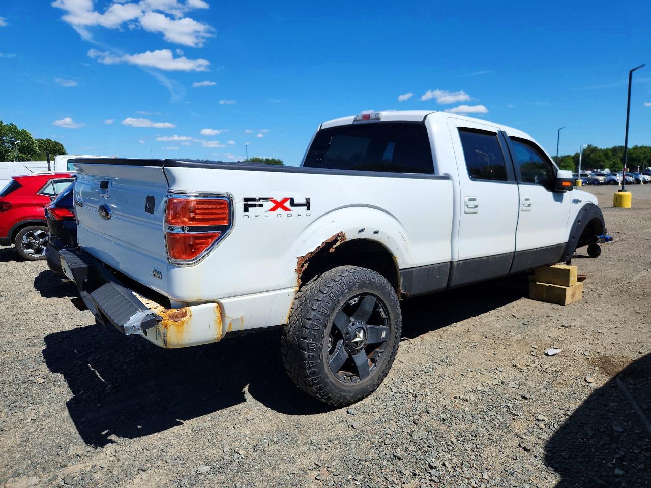 2010 Ford F150 Supercrew - Image 3