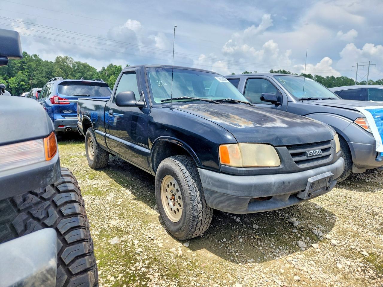 1998 Isuzu Hombre - Image 4