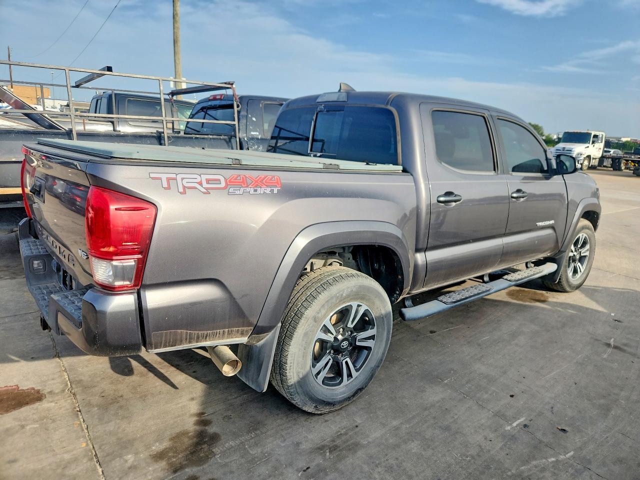 2017 Toyota Tacoma Trd Sport - Image 3