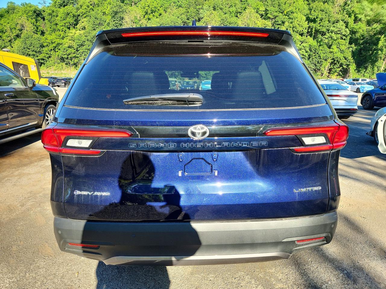 2026 Toyota Grand Highlander Hybrid Limited - Image 6