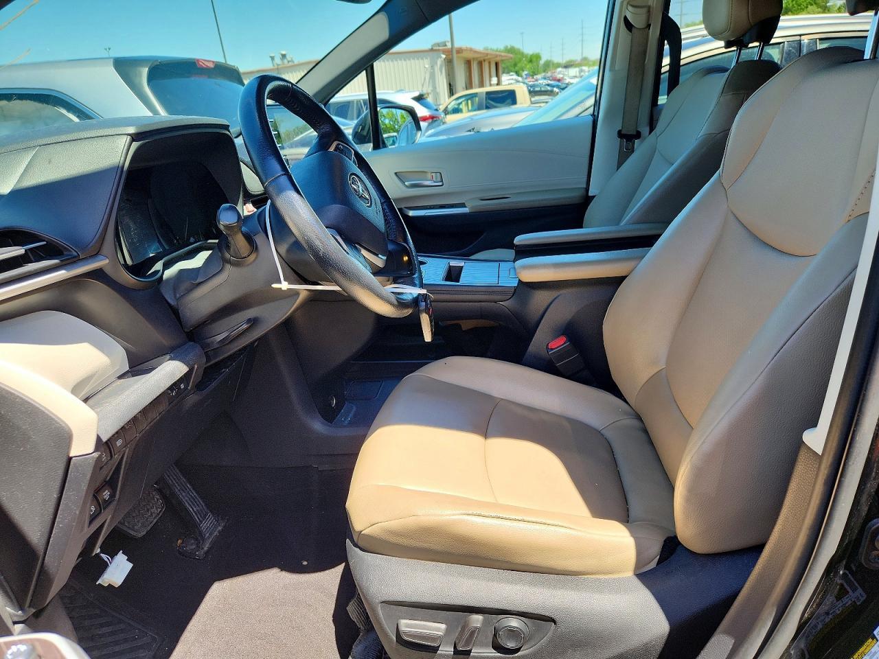2021 Toyota Sienna Xle - Фото 7