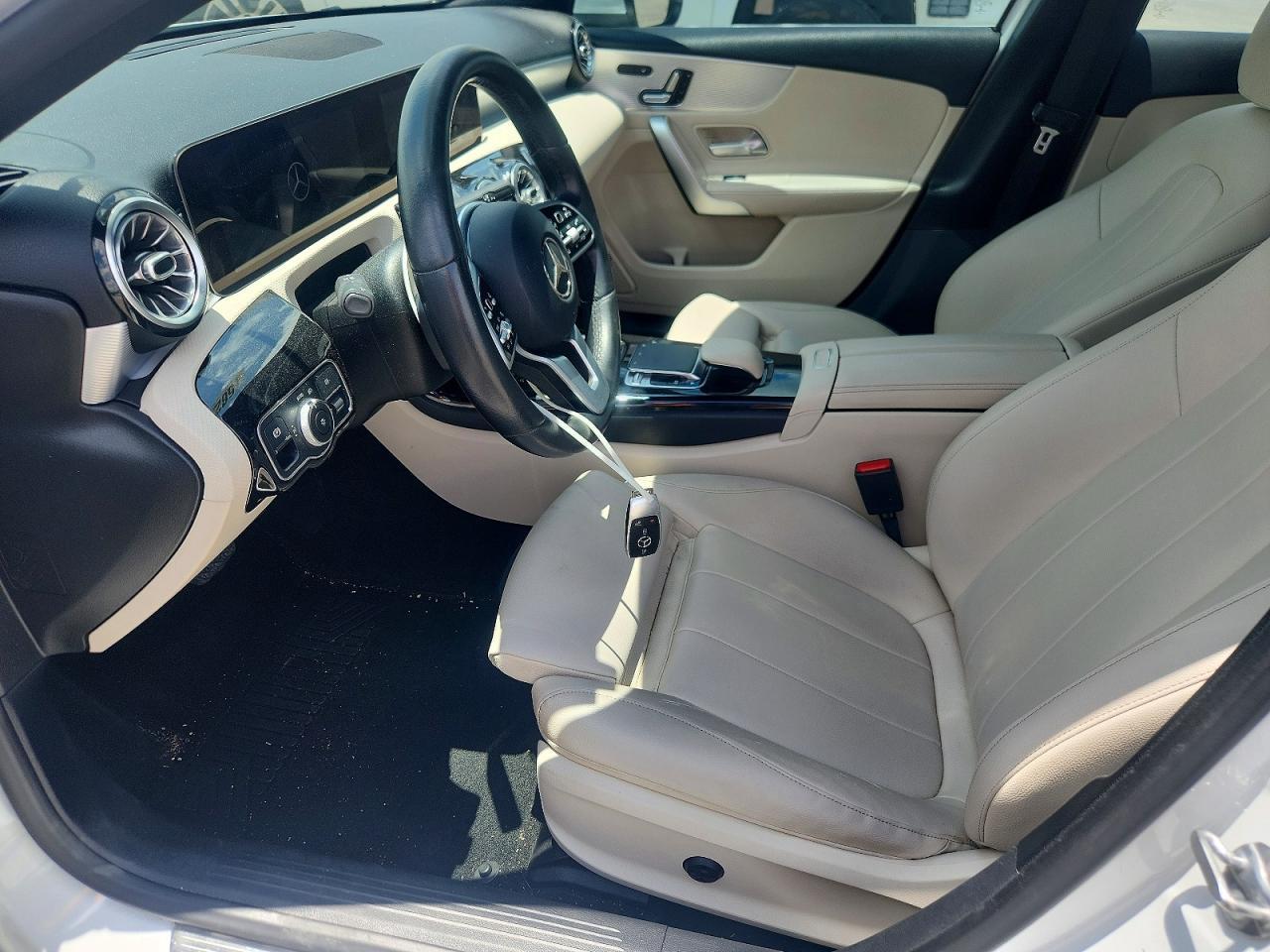2020 Mercedes-Benz A 220 - Фото 7