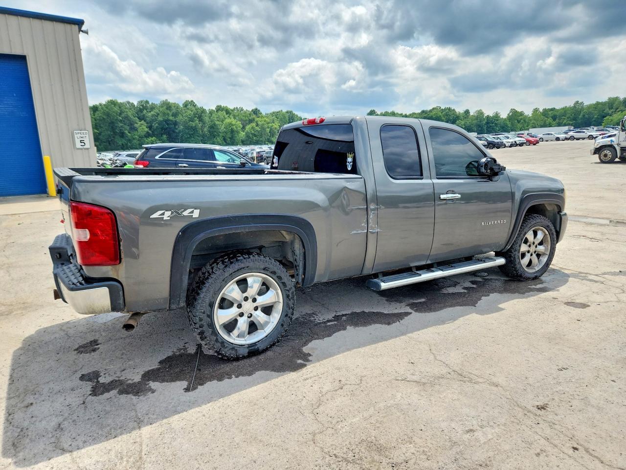 2011 Chevrolet Silverado K1500 Lt - Фото 3