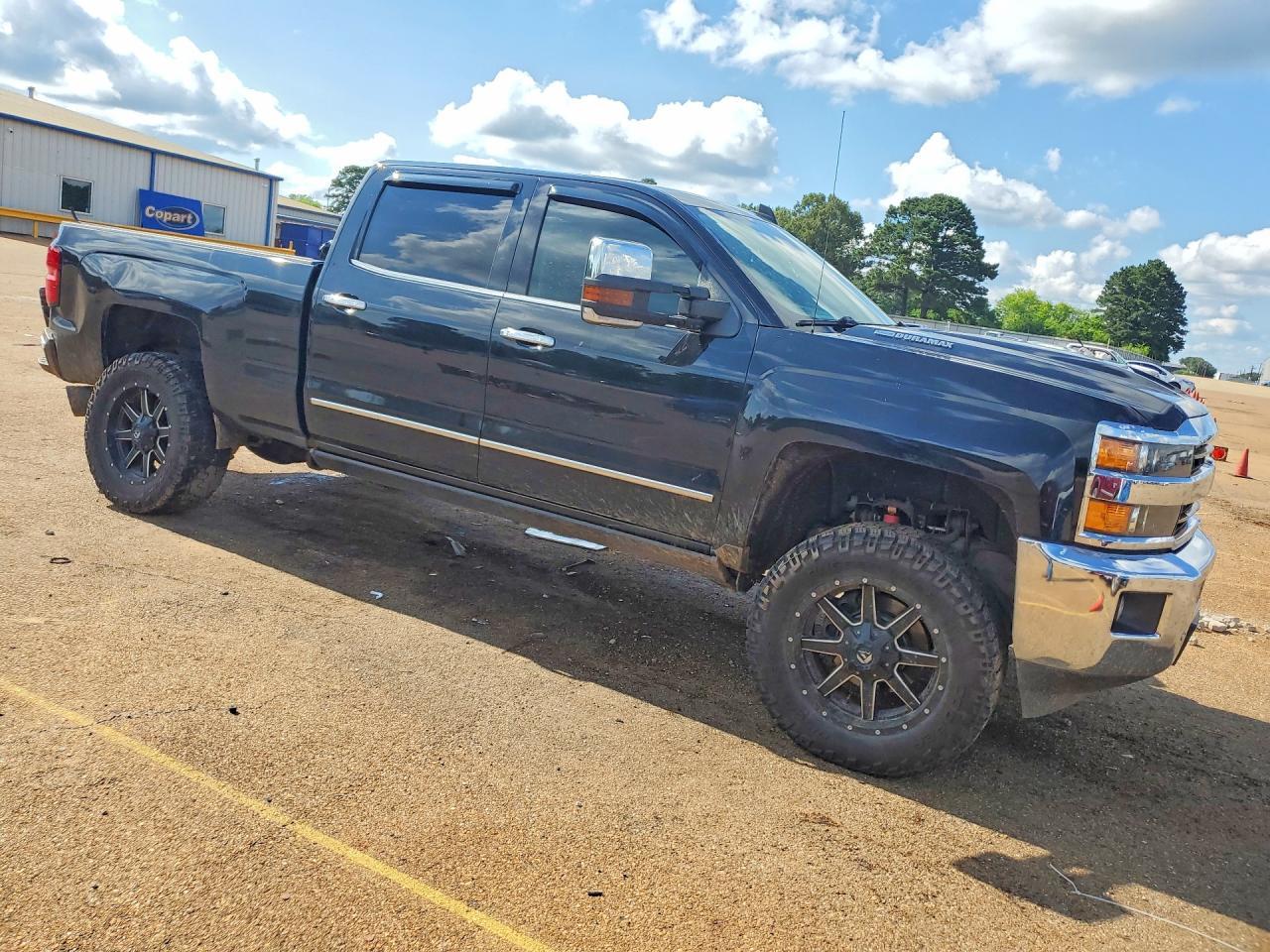 2019 Chevrolet Silveo2500 - Фото 4