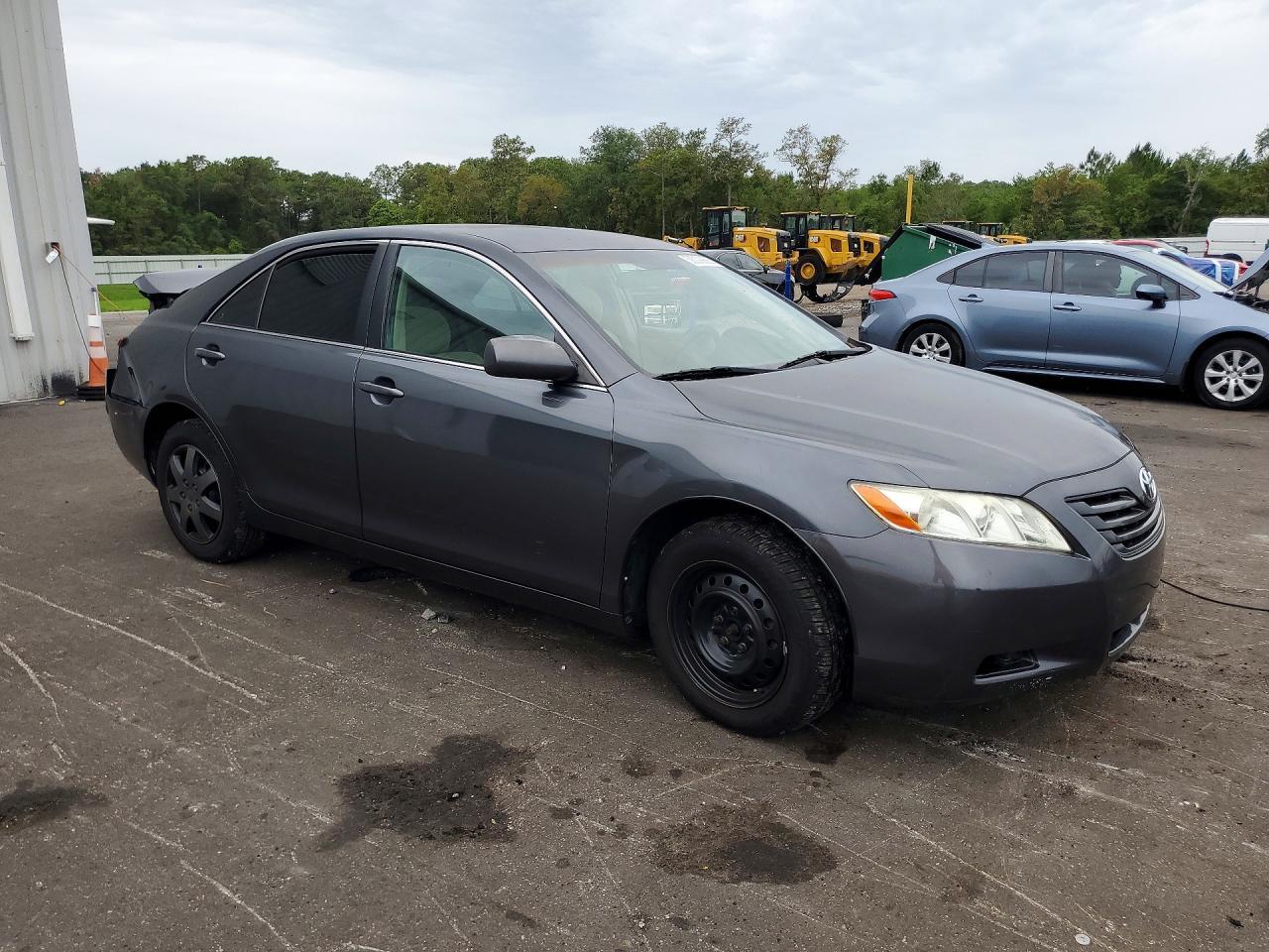 2007 Toyota Camry Le - Фото 4