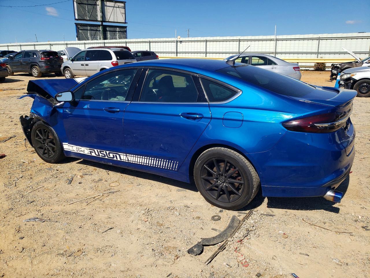2017 Ford Fusion Se - Фото 2