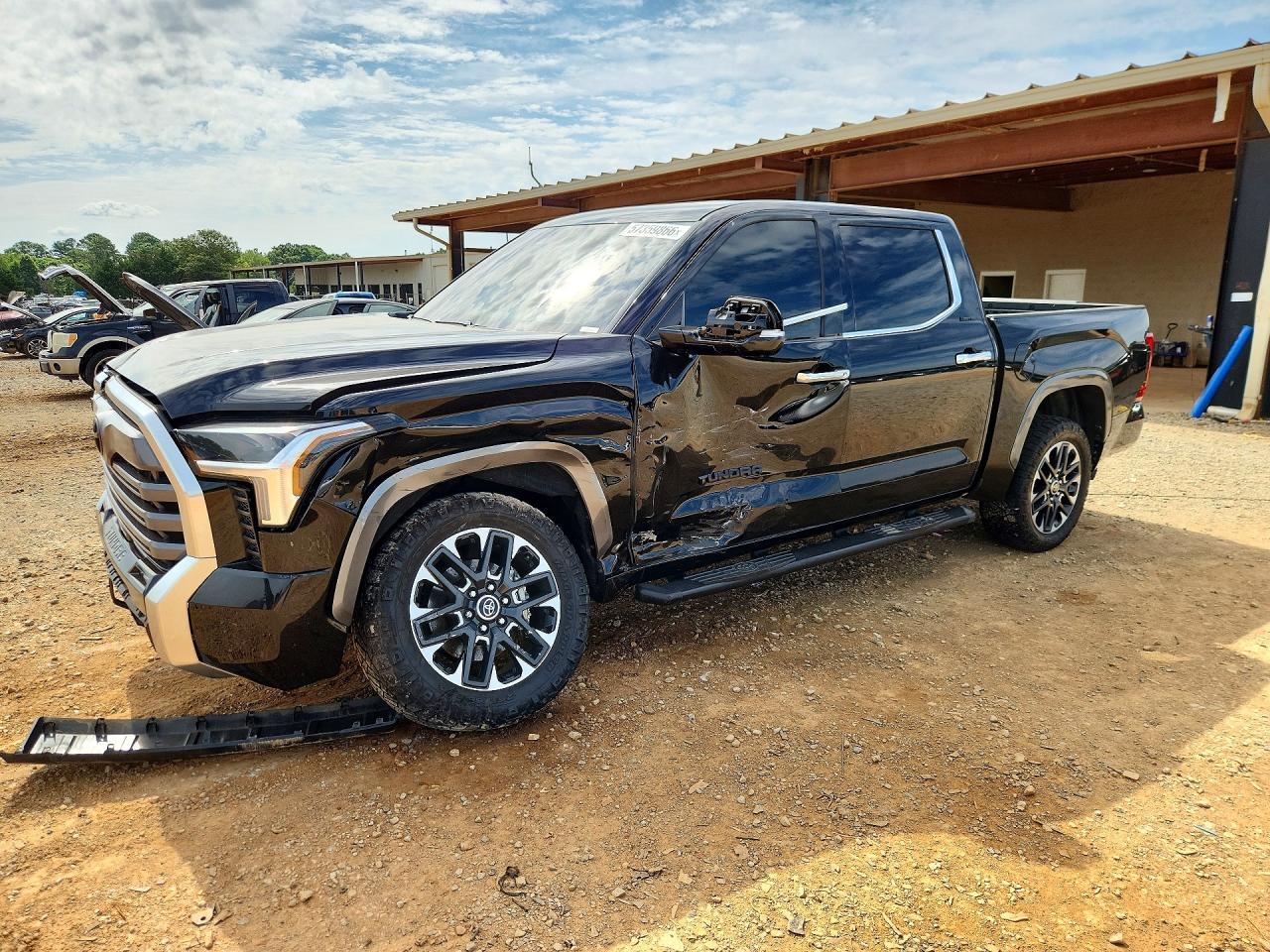 2024 Toyota Tundra Crewmax Limited