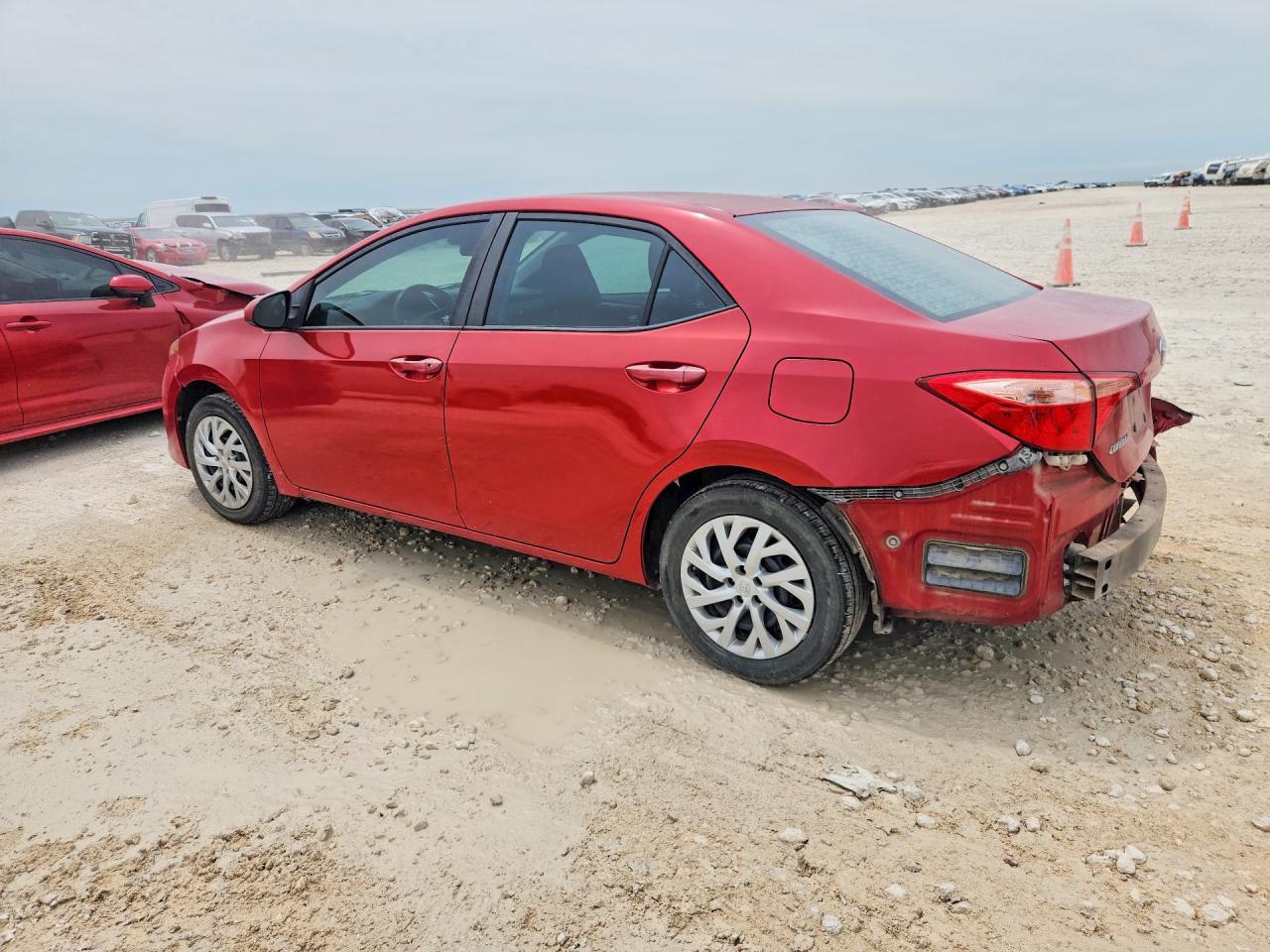 2018 Toyota Corolla Le - Image 2