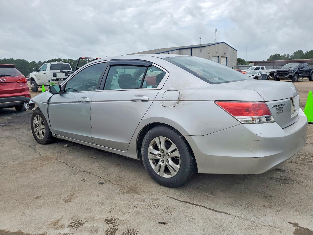 2010 Honda Accord Lxp - Image 2