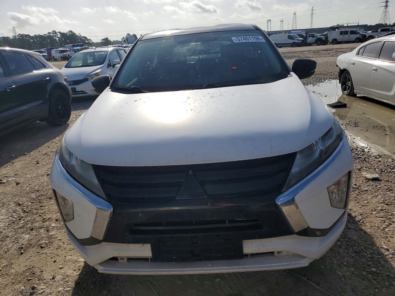 2019 Mitsubishi Eclipse Cross Es - Фото 5