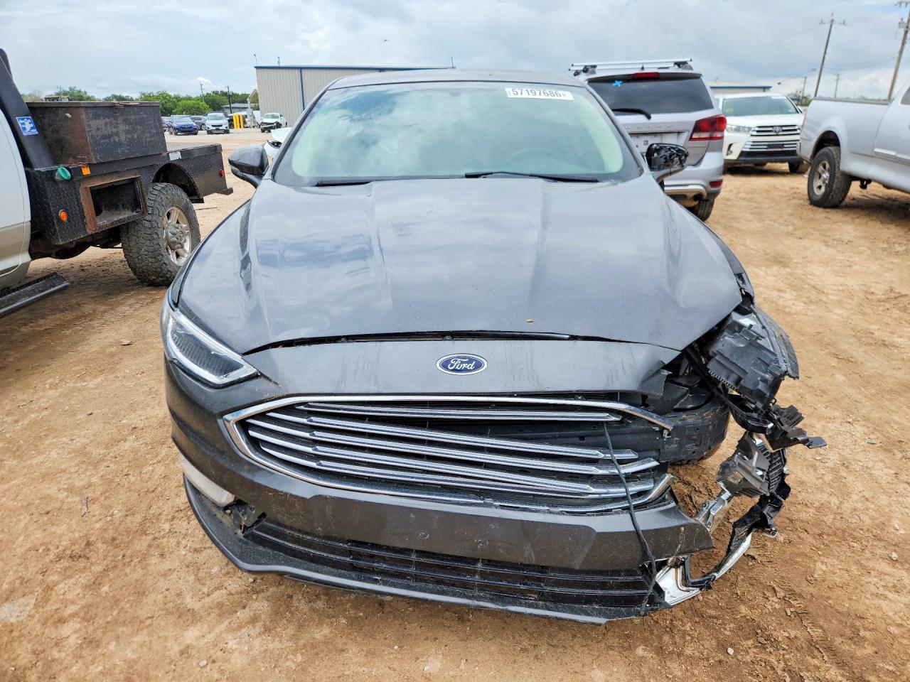 2018 Ford Fusion Titanium - Image 5