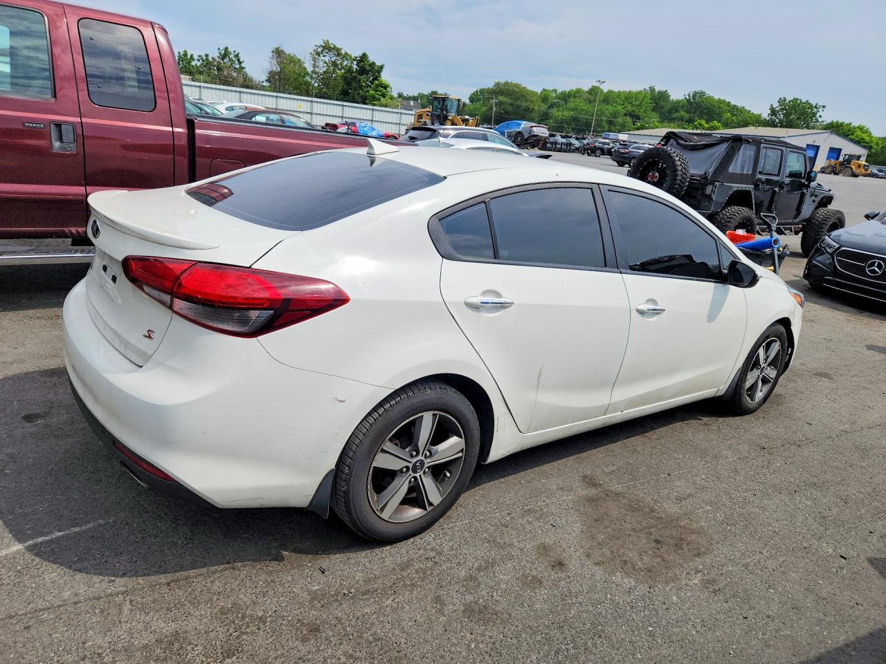 2018 Kia Forte S - Фото 3