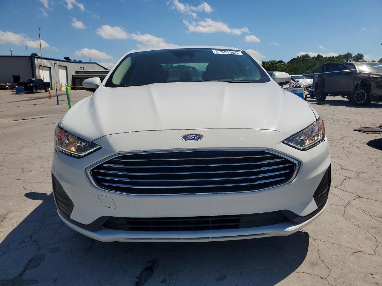 2020 Ford Fusion Se - Image 5