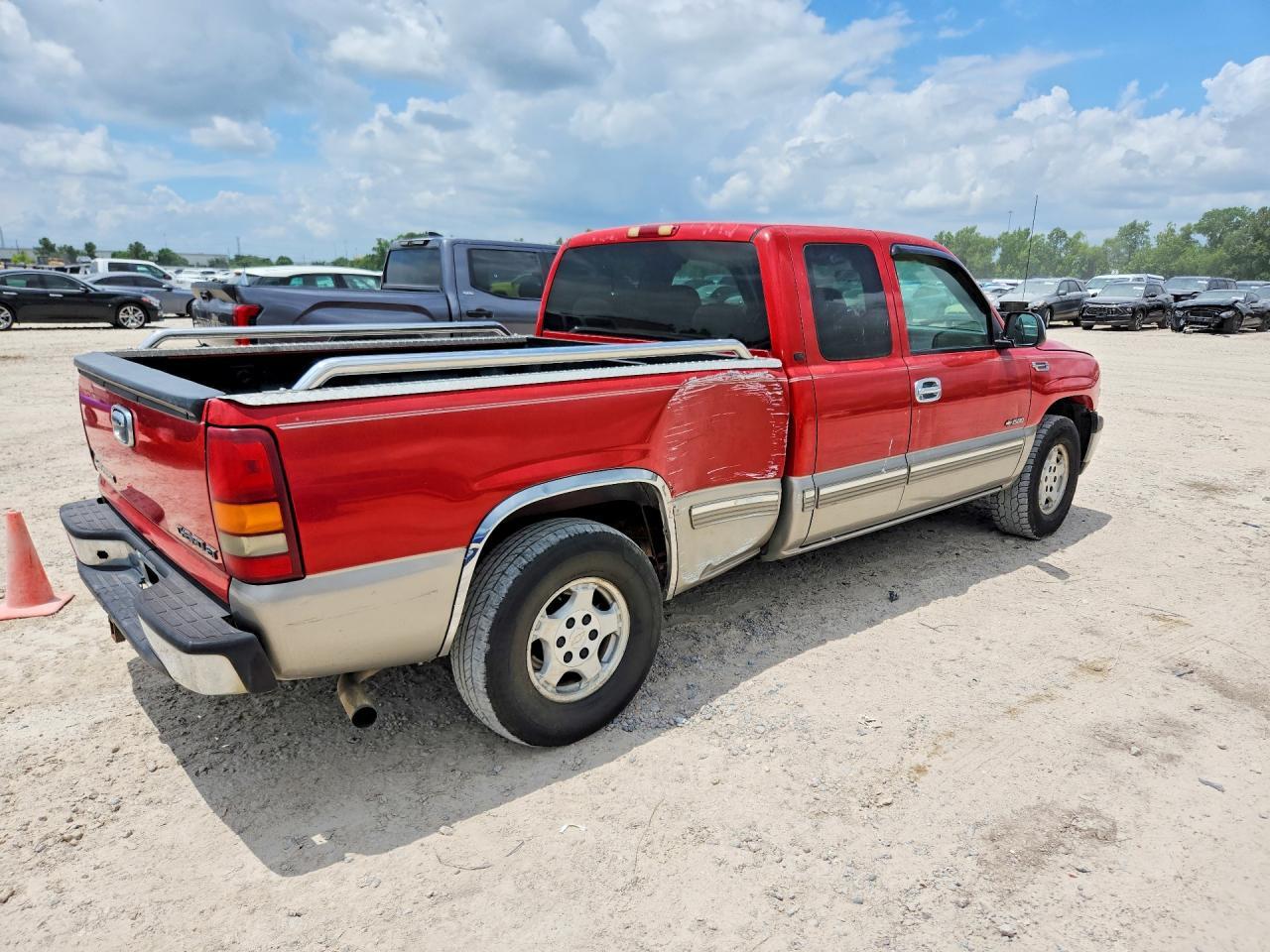 2000 Chevrolet Silverado C1500 - Фото 3