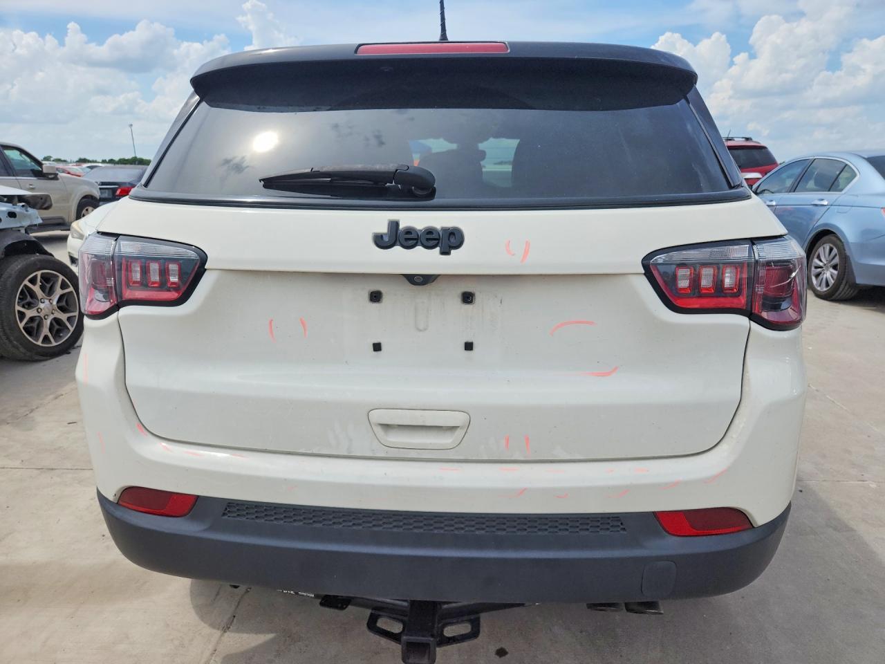 2018 Jeep Compass Latitude - Фото 6