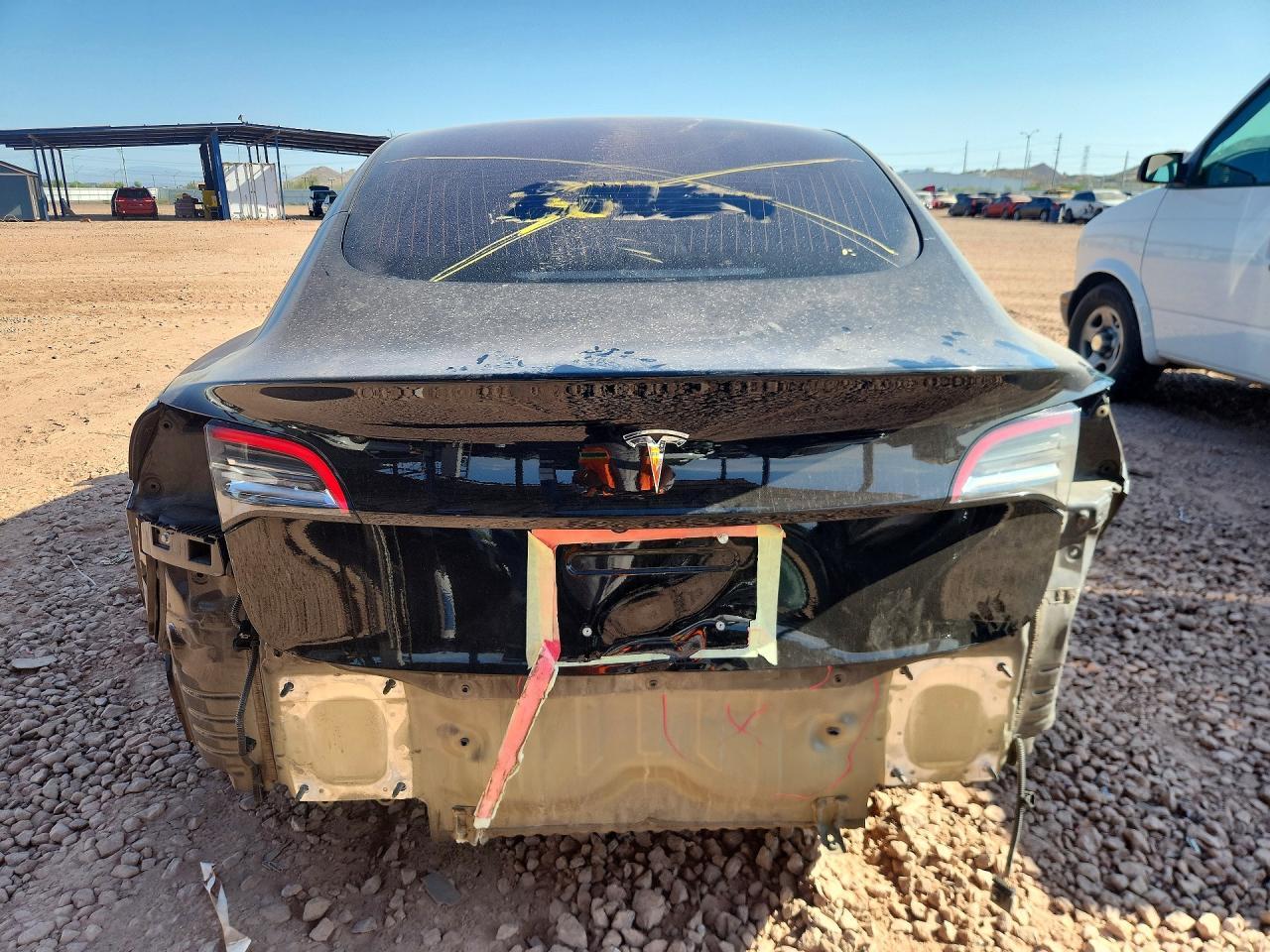 2018 Tesla Model 3 - Фото 6
