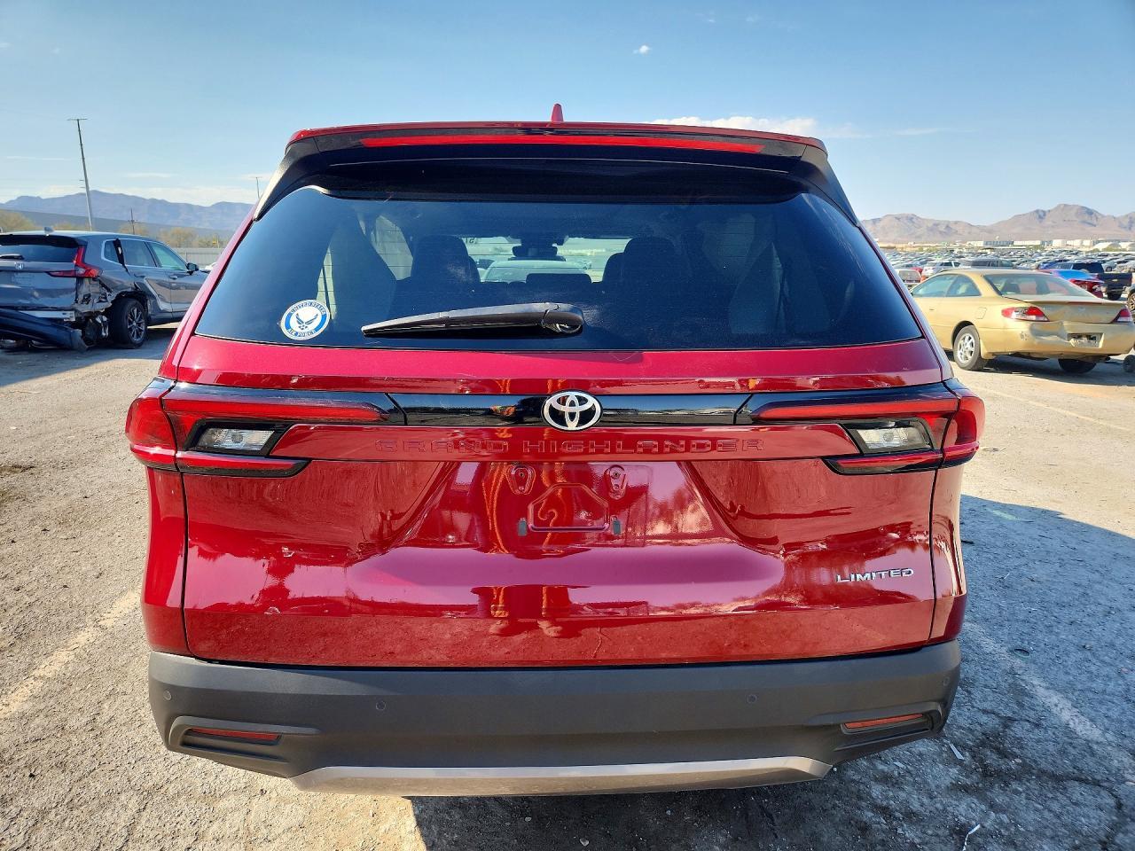 2025 Toyota Grand Highlander Limited - Image 6