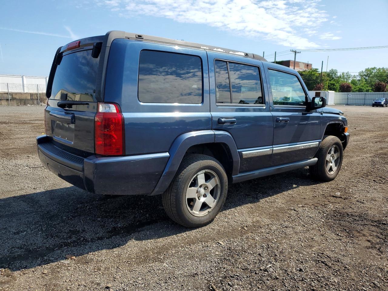 2010 Jeep Commander Sport - Image 3