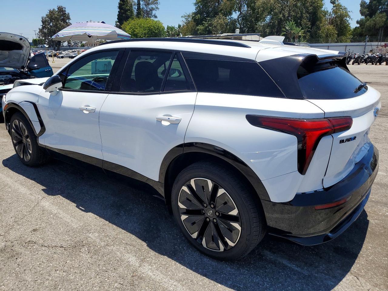 2024 Chevrolet Blazer Rs - Image 2
