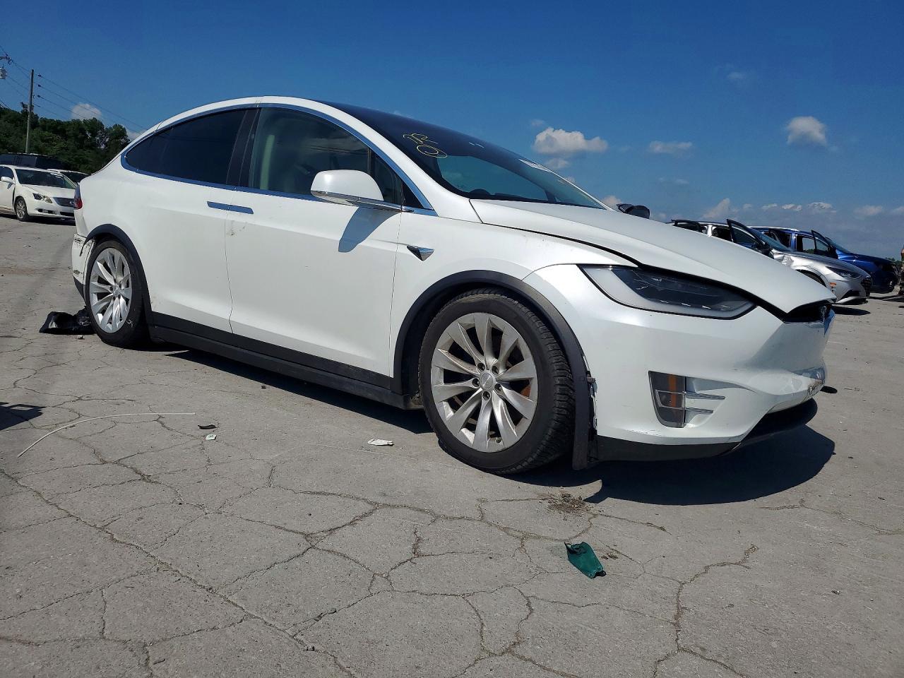 2019 Tesla Model X - Фото 4