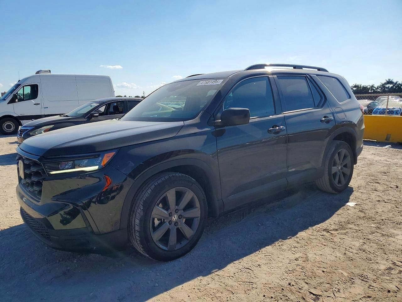 2025 Honda Pilot Sport