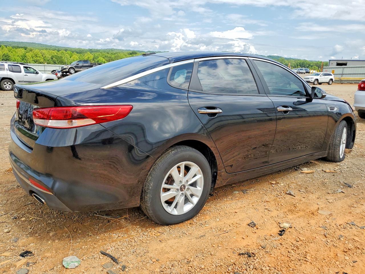 2018 Kia Optima Lx - Фото 3
