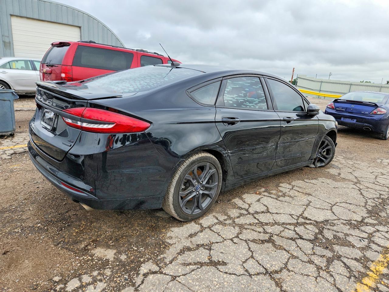 2018 Ford Fusion Se - Фото 3
